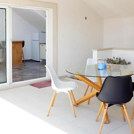 Penthouse Vanja Apartment